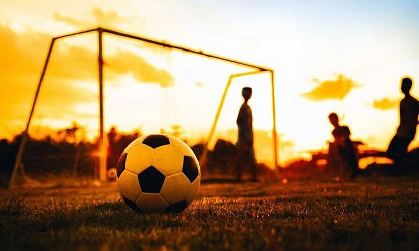ফুটবল ফাটানোয় ৪৫ শিক্ষার্থীকে ২ দিন অনাহারে রাখল স্কুল