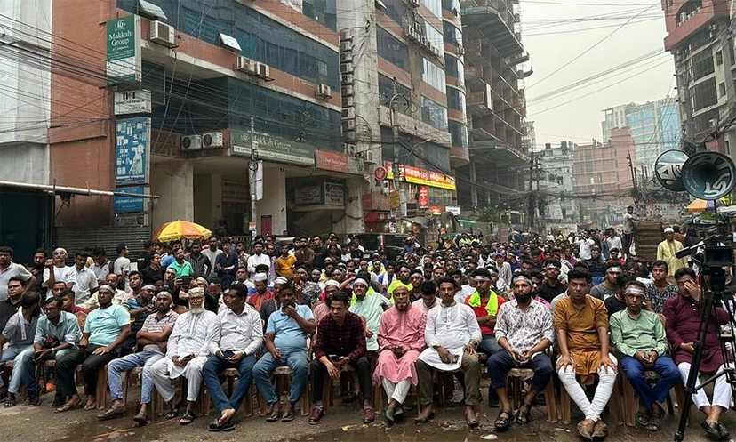 আকাশে-বাতাসে সরকার পতনের ঘণ্টা বাজছে : নুর