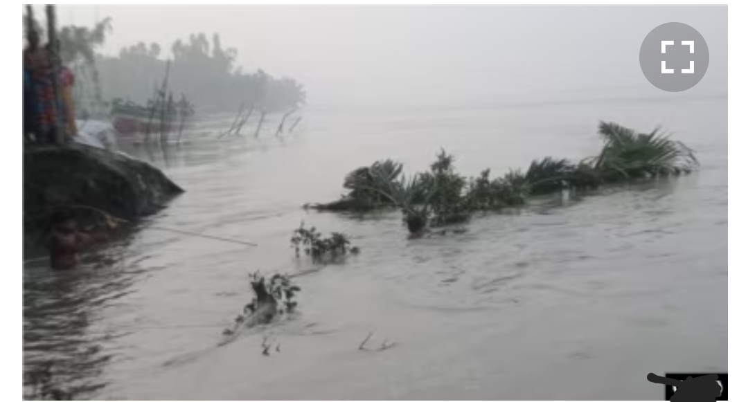 অকাল বর্ষণে ভোগান্তি! বৃষ্টিতে বিপর্যস্ত দেশের বিভিন্ন অঞ্চল।