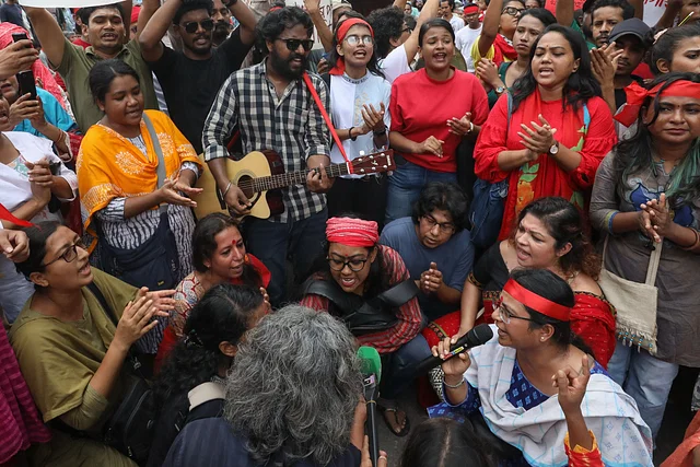 ’প্রতিবাদী সামাজিক সাংস্কৃতিক সংগঠনসমূহ’-এর ব্যানারে প্রতিবাদ  কর্মসূচি পালিত