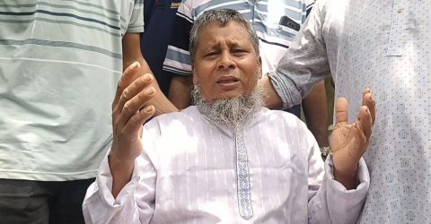 ‘তিনটা গুলি আমার বাবার দেহটাকে ঝাঁঝরা করে দেয়’