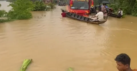 খাগড়াছড়ির দীঘিনালায় বন্যার অবনতি, পানিবন্দী হাজারো পরিবার