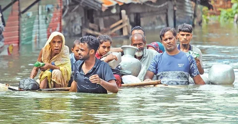 বন্যায় ক্ষতিগ্রস্ত ৪৯ লাখ মানুষ, ১৮ জনের মৃত্যু: ত্রাণ মন্ত্রণালয়