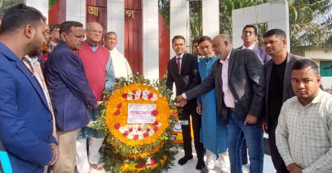 রূপগঞ্জে বিজয় দিবসে মুক্তিযোদ্ধাদের সংবর্ধনা ॥ শোভাযাত্রা