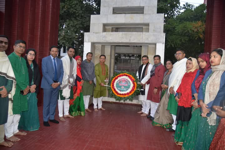 নানা কর্মসূচিতে কুমিল্লায় বিজয় দিবস উদযাপন