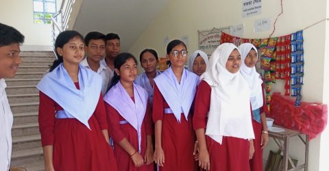 বাগেরহাটের কচুয়ায় মসনি মাধ্যমিক বিদ্যালয়ে দুদকের তত্ত্বাবধানে সততা স্টোর চালু