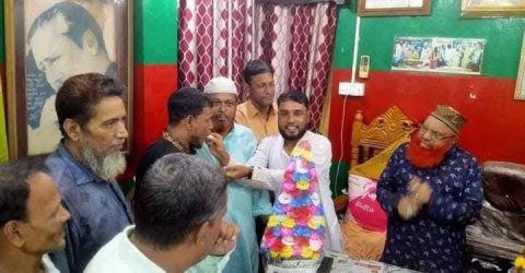 বায়েজিদ থানা এলাকায় কিশোর গ্যাংয়ের দৌরাত্ম্য, নেতৃত্বে সাবেক রাজনৈতিক নেতা — পুলিশের নীরব ভূমিকা নিয়ে প্রশ্ন